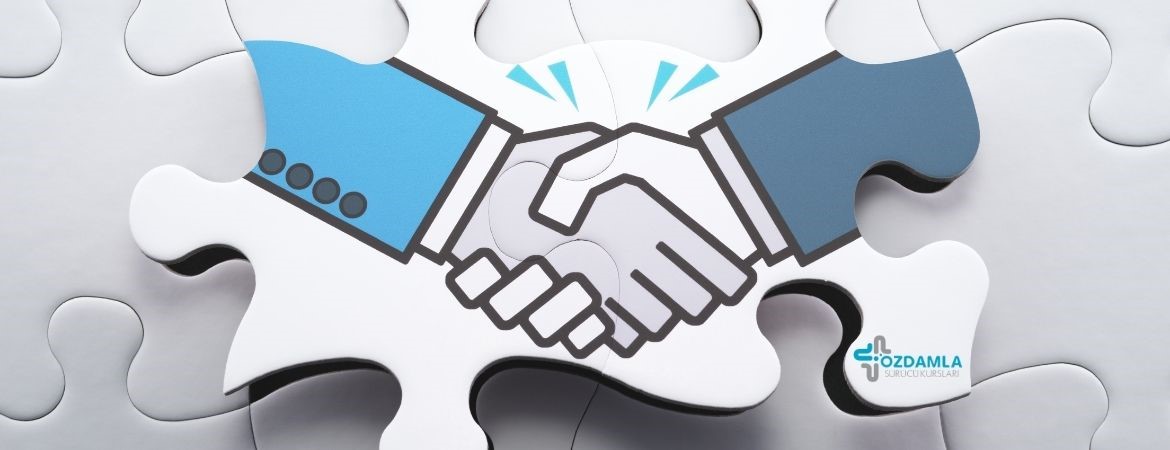 Doğru Sürücü Kursunu Nasıl Seçersiniz?, Sürücü kursu seçimi İstanbul sürücü kursu Özdamla sürücü kursları Ehliyet alma rehberi Sürücü kursu kriterler